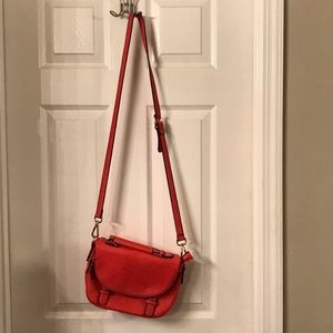 Urban expressions coral side strap handbag